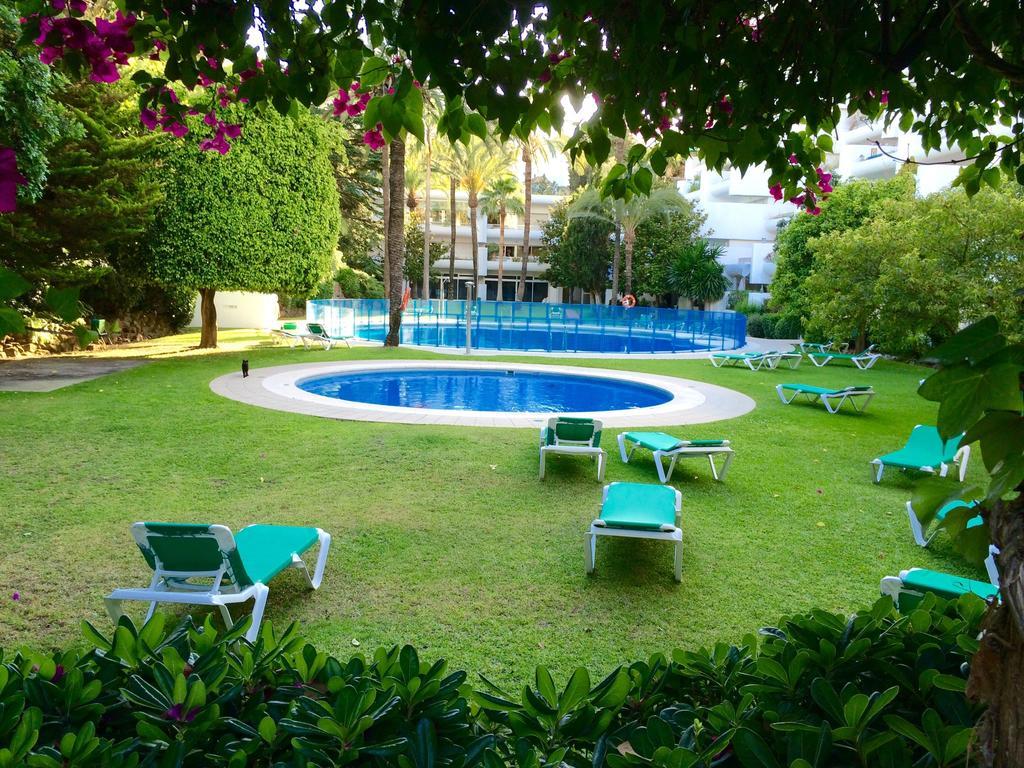 Апартаменти Jardines Del Mar Марбелья Номер фото